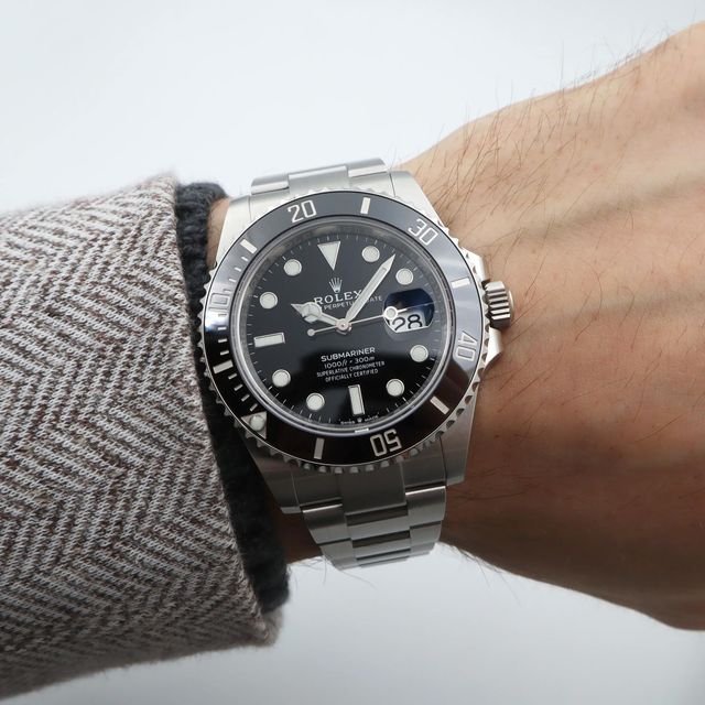 Rolex Submariner 126610 LN Image 5